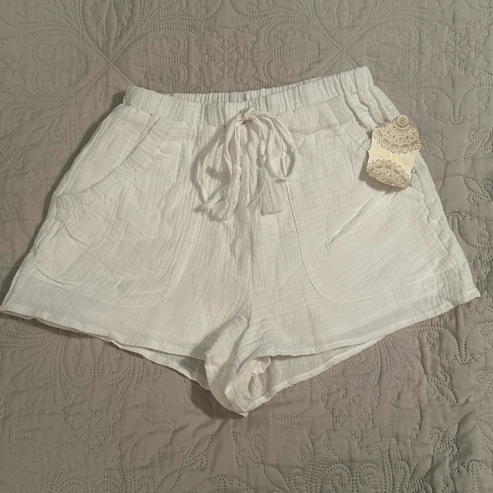 Altar’d State White Cotton Shorts Size XS
